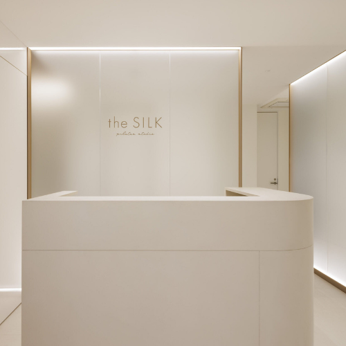 the SILK 池袋西口店