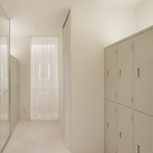 the SILK 池袋西口店