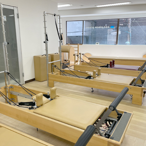 zen place pilates新宿南口スタジオ